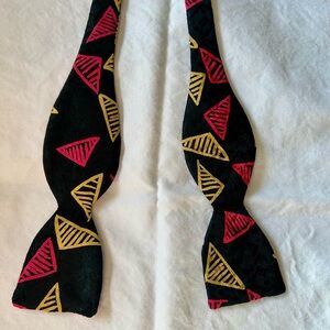 Countess Mara silk bow tie